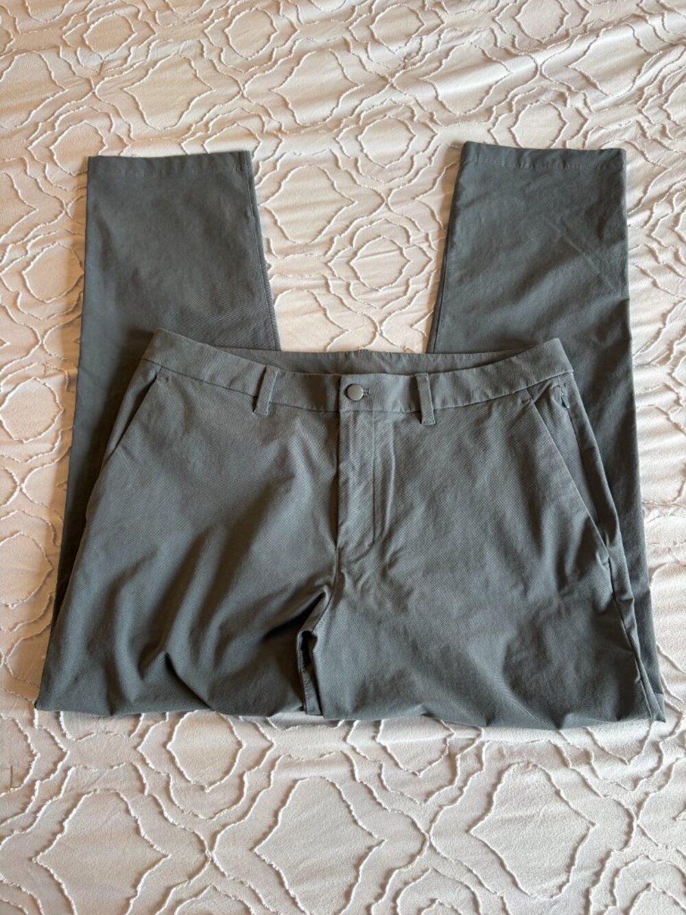 NWOT Lululemon ABC Classic-Fit Trouser Stretch Cotton VersaTwill - Picture 3 of 6